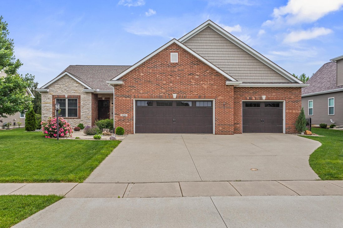 House in Mahomet, Illinois, United States 2 - 17759386