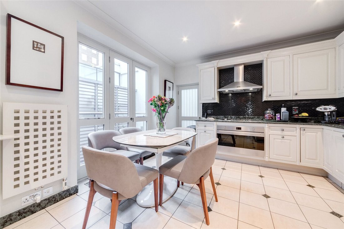 House in Hyde Park, Westminster, England 4 - 17754987