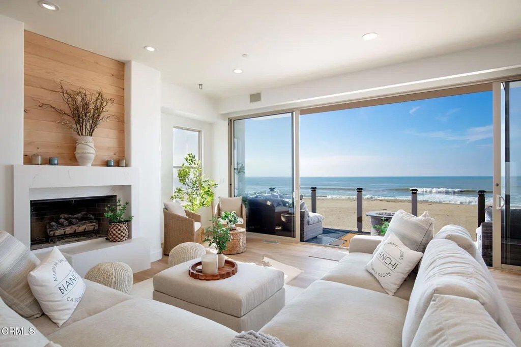 House in Oxnard, California, United States 1 - 17755110