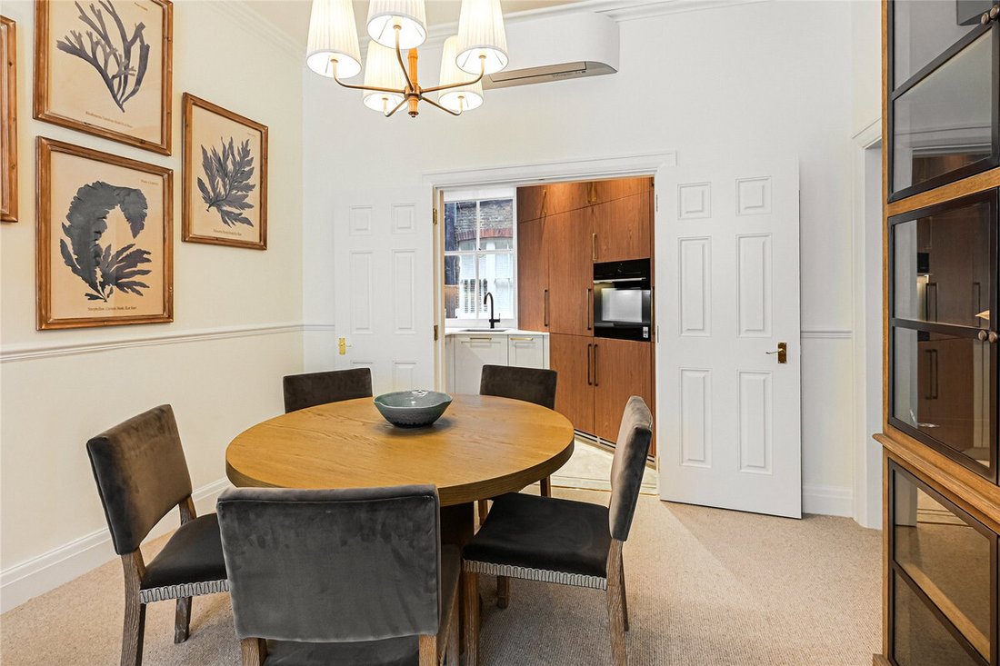 Apartment in Brompton, Kensington And Chelsea, England 5 - 17755225