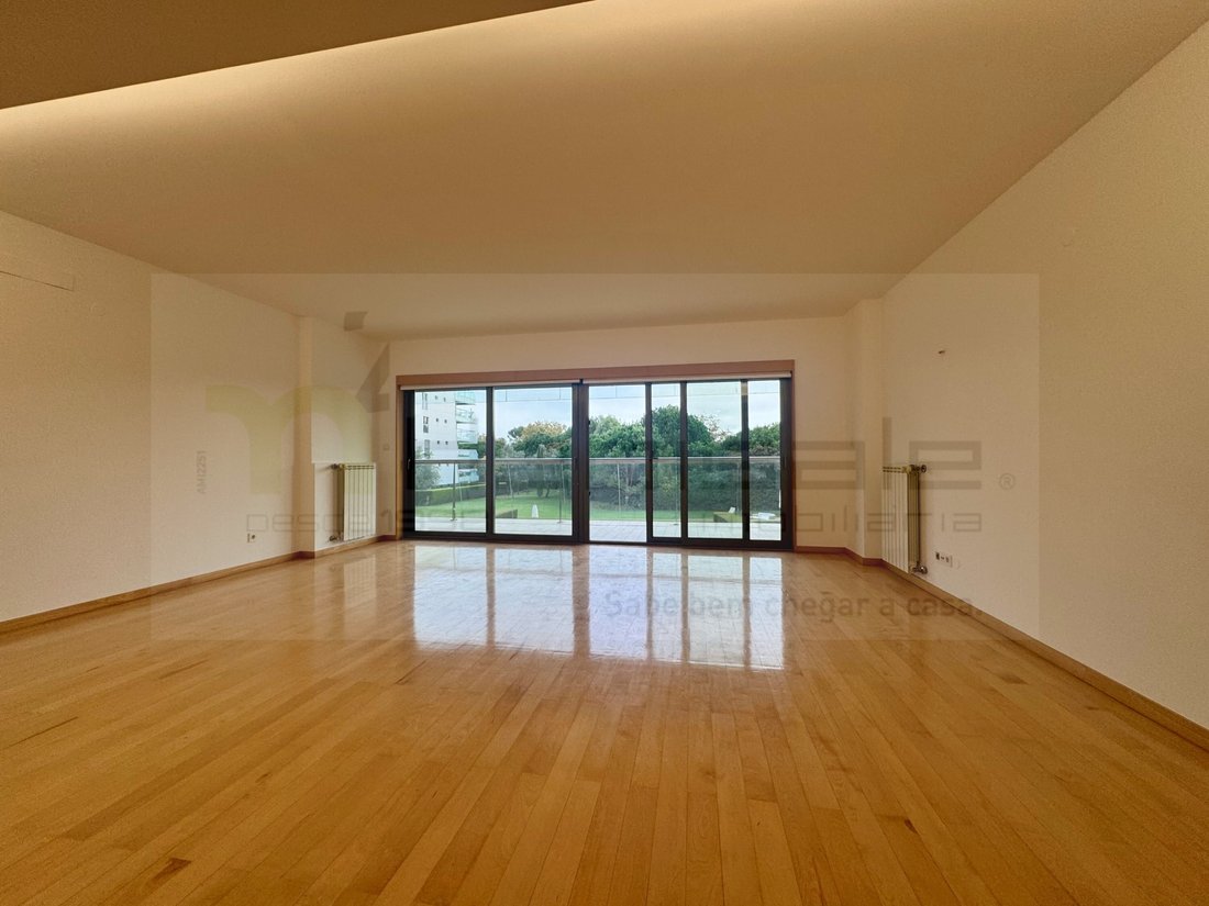 Apartment in Cascais e Estoril, Lisbon, Portugal 5 - 17757068