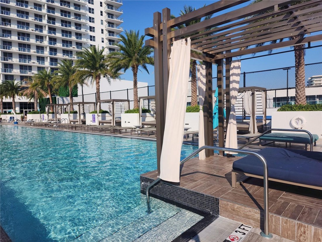 Condo in Hollywood, Florida, United States 3 - 17758408