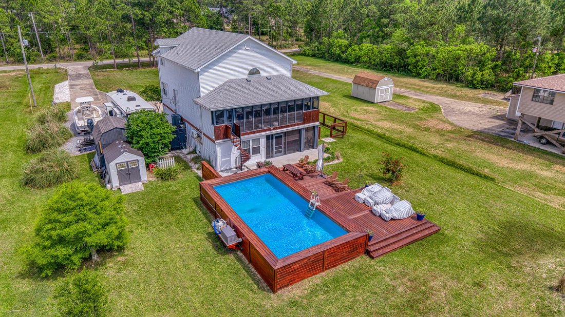 House in Milton, Florida, United States 2 - 17760517