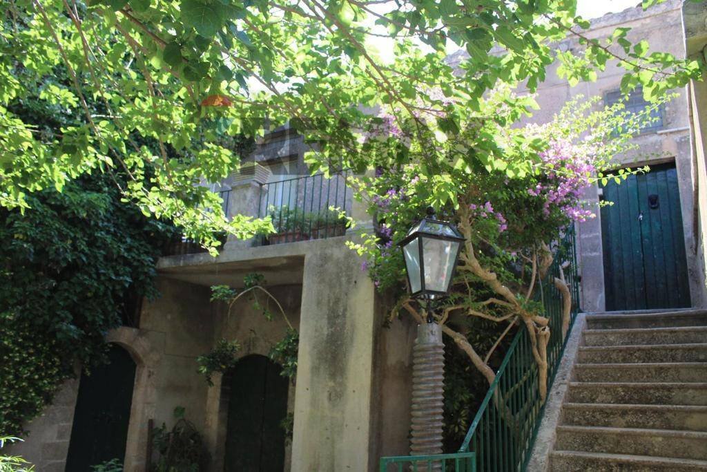 House in Chiaramonte Gulfi, Sicily, Italy 3 - 17044696