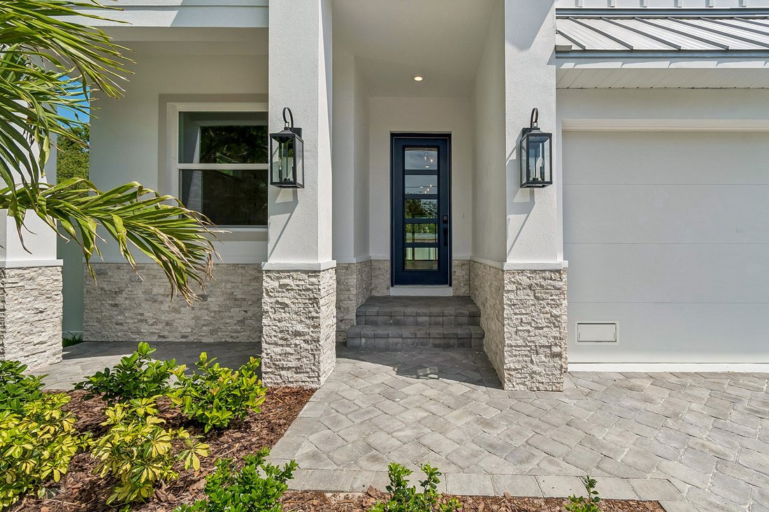 House in Tampa, Florida, United States 5 - 17075771