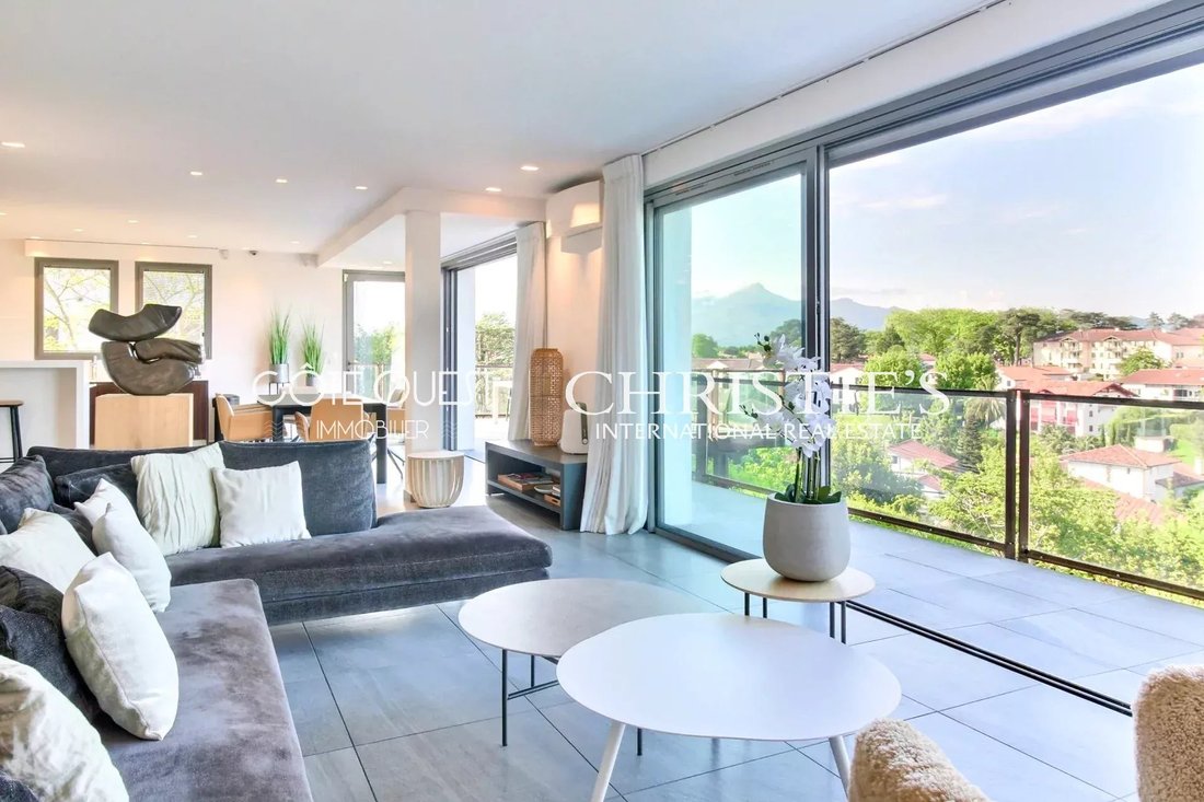 Villa in Centre Ville, Saint-Jean-de-Luz, France 5 - 15640944