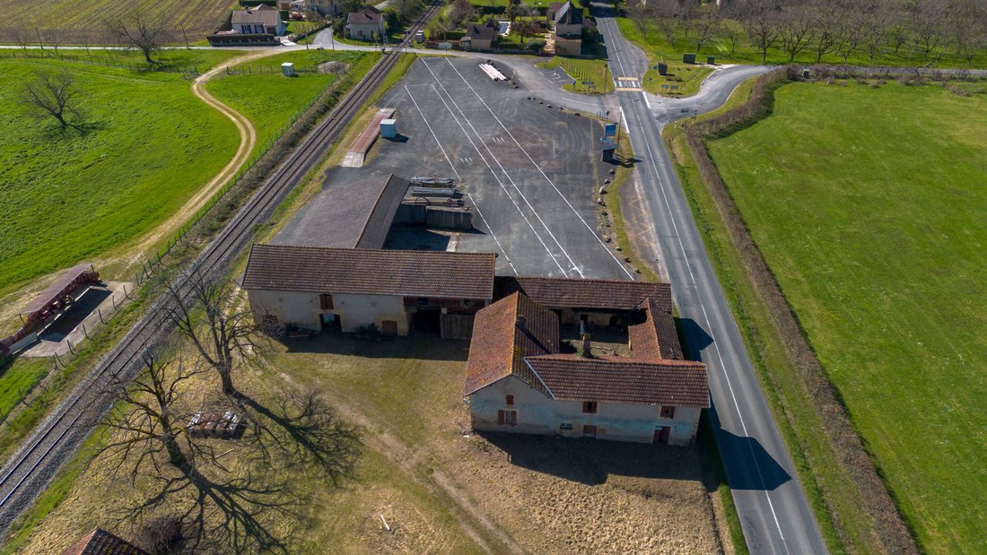 Domaine à Vézac, Nouvelle-Aquitaine, France 3 - 17762617