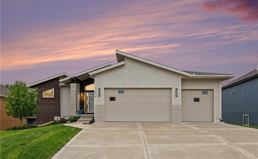 House in Lenexa, Kansas, United States 1