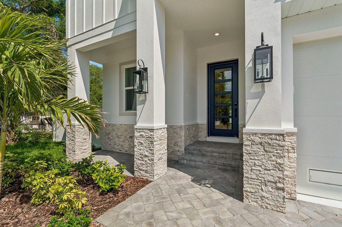 House in Tampa, Florida, United States 4 - 17075771