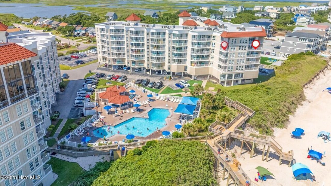 Condo in North Topsail Beach, North Carolina, United States 1 - 17759292