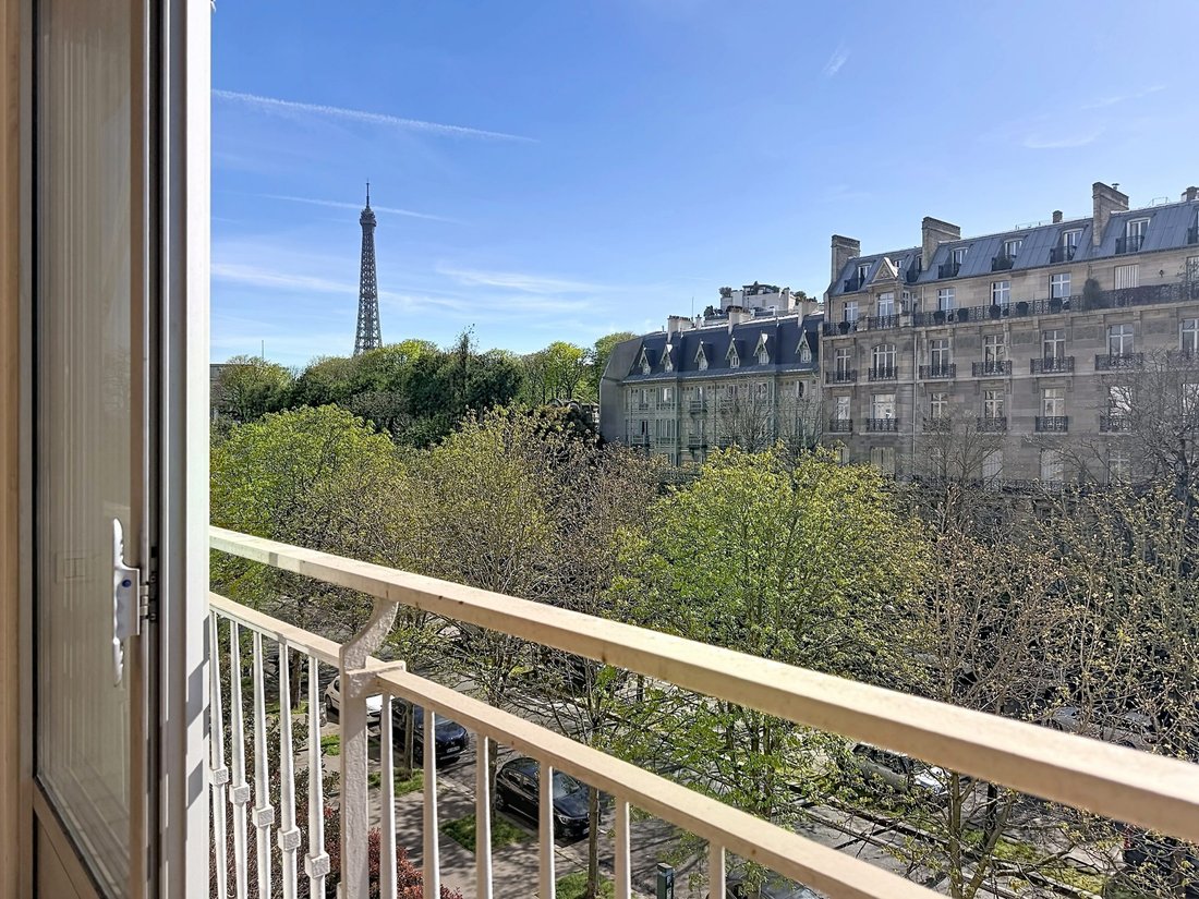 Apartment in La Fourche-Guy Môquet, Paris 17e Arrondissement, Paris 1 - 17756176