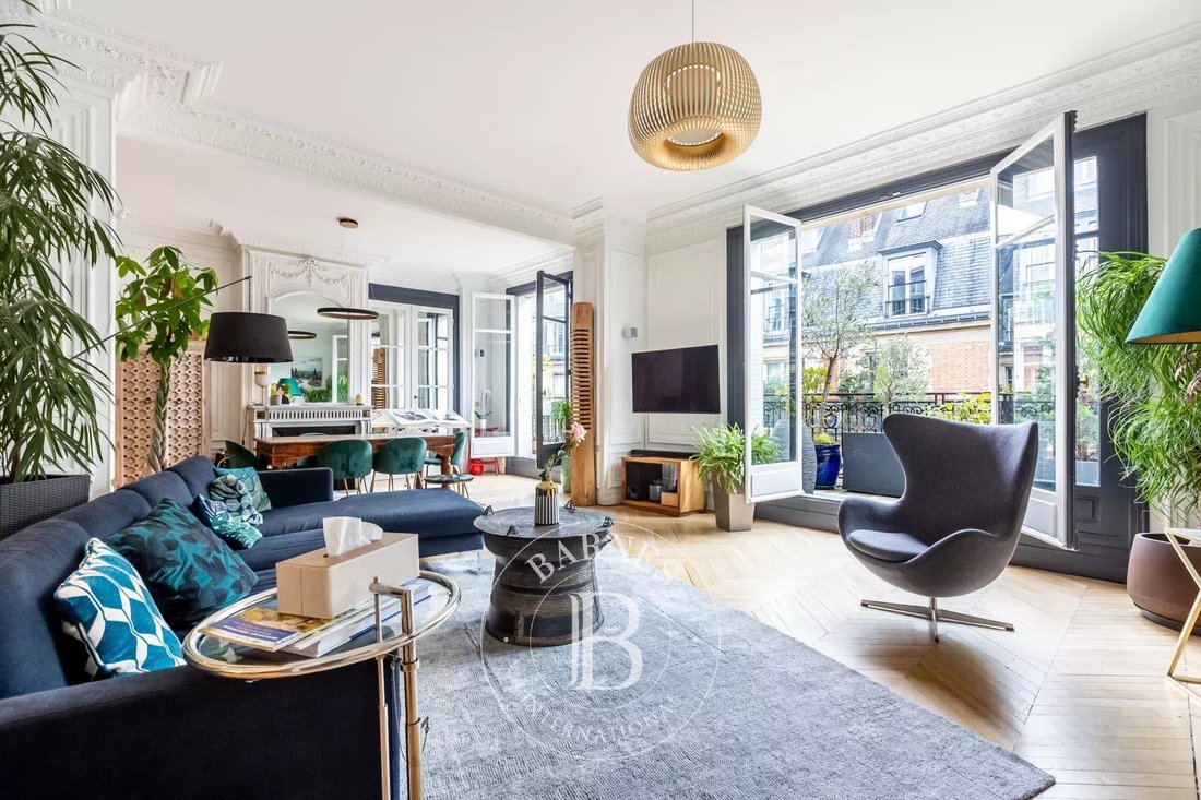 Apartment in Hoche-Friedland, Paris 8e Arrondissement, Paris 1 - 17757128