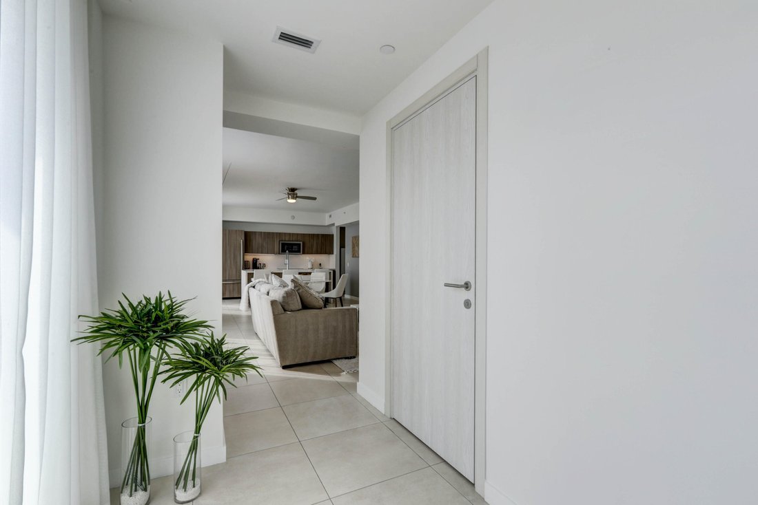 Condo in Fort Lauderdale, Florida, United States 3 - 17756532