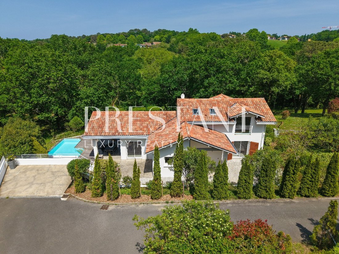 House in Arcangues, Nouvelle-Aquitaine, France 2 - 17760331