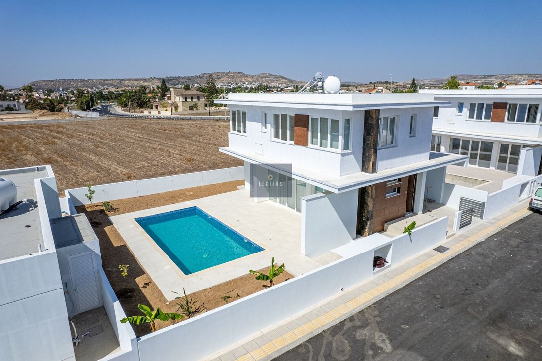 Villa in Pyla, Larnaca, Cyprus 1 - 17760303