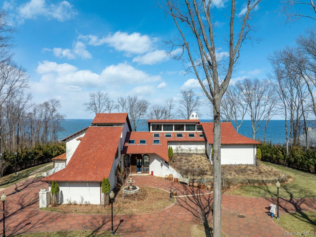 House in Lloyd Harbor, New York, United States 2 - 17756332