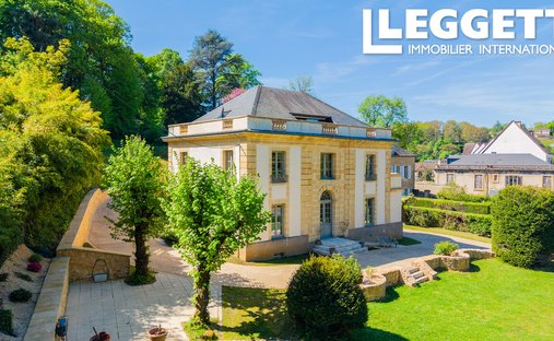 Exclusivity In Its Purest Form!! Overlooking A Private Valley, This 17 Th Century Manor Offers Total