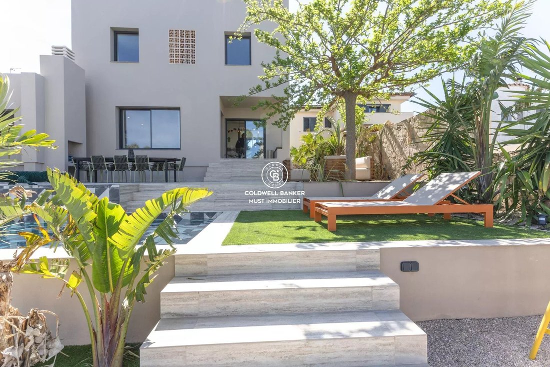 Villa in Empuriabrava, Catalonia, Spain 3 - 17757152