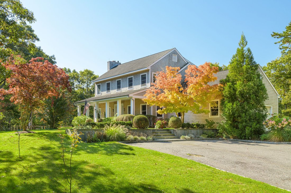 Bridgehampton, New York, United States 1 - 17756471