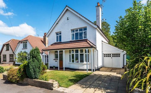 Casa a Hawks Hill, Fetcham, Inghilterra 1