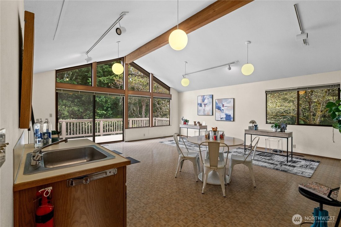 House in Bellevue, Washington, United States 3 - 17761680