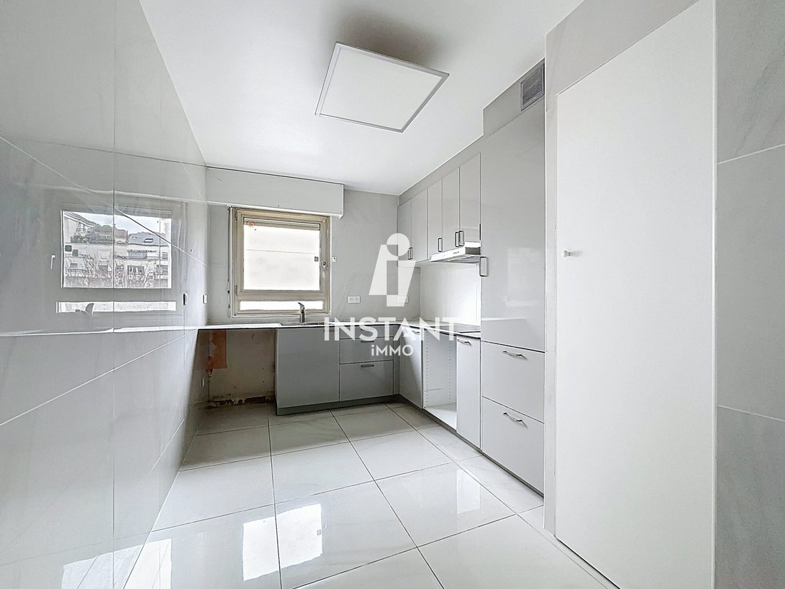 Apartment in Centre Ville, Charenton-le-Pont, France 4 - 17761592