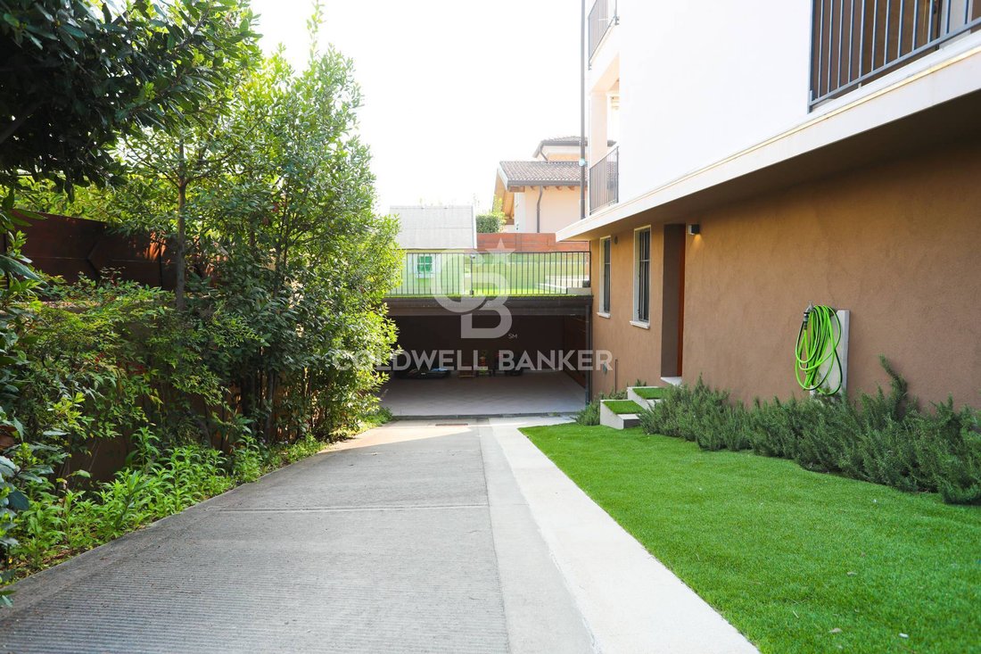Villa in Colombare, Sirmione, Lombardy 3 - 17709418