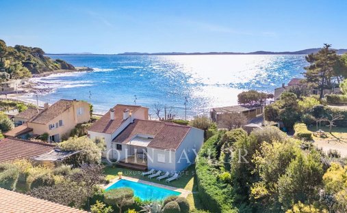 Villa in Carqueiranne, Provence-Alpes-Côte d'Azur, Frankreich 1