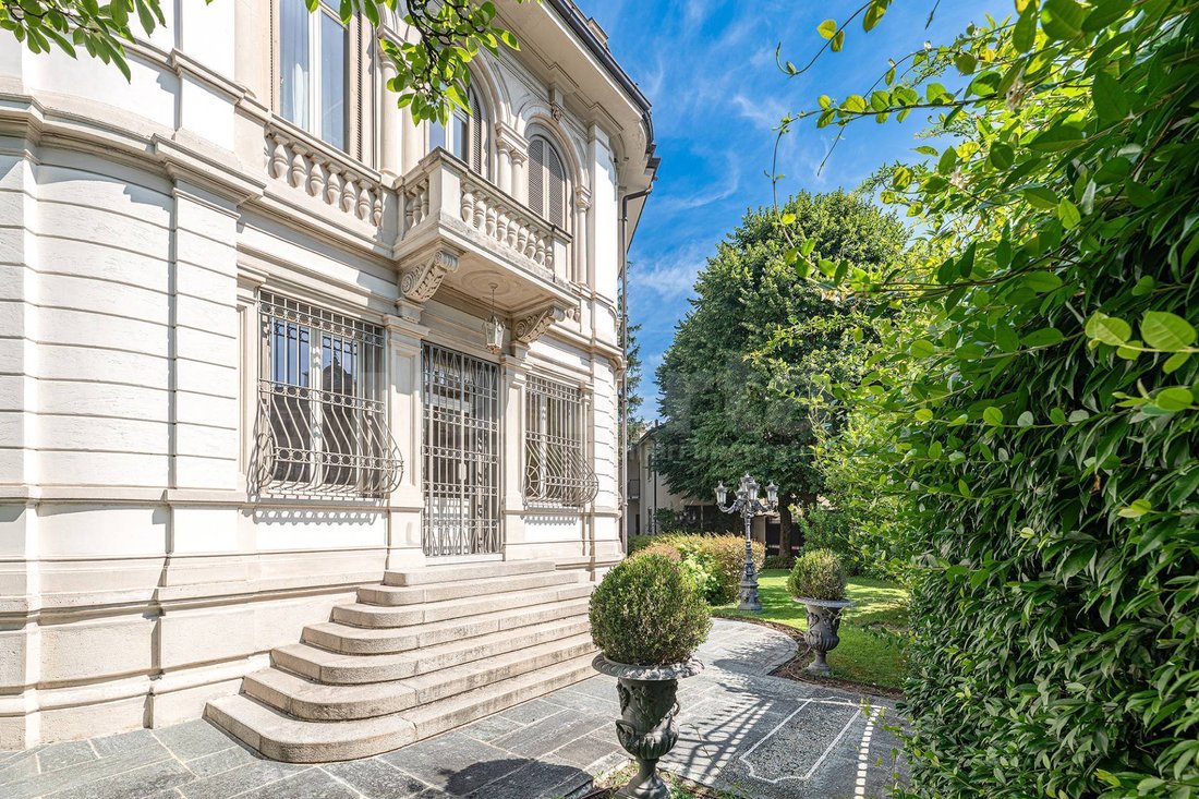 Villa in Historic Center, Monza, Lombardy 4 - 17761088