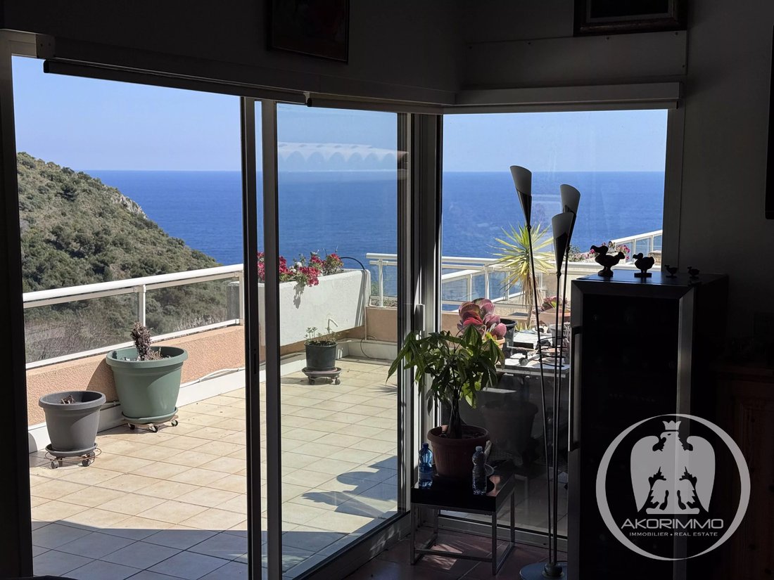 Villa in Èze, Provence-Alpes-Côte d'Azur, France 4 - 17754699