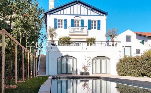 Villa in Centre Ville, Saint-Jean-de-Luz, France 1