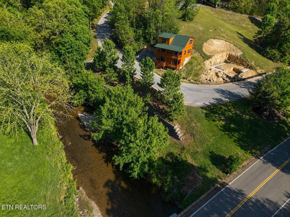 House in Sevierville, Tennessee, United States 4 - 17760602