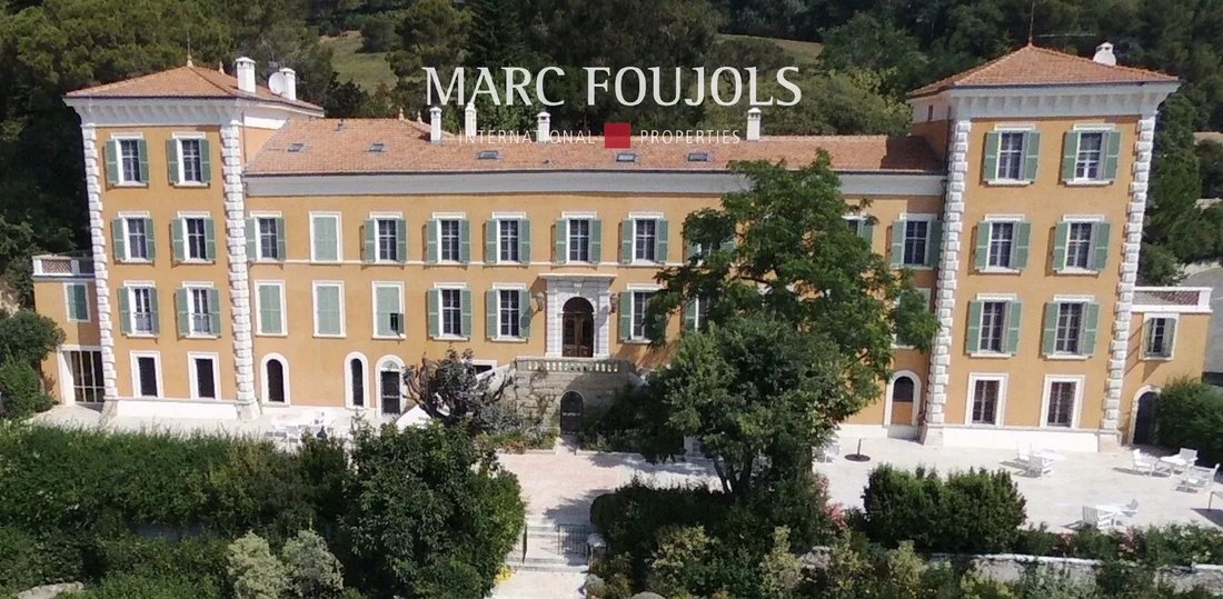 Castle in Plan de Noves, Vence, France 1 - 17757181