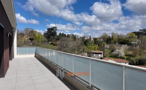 Apartment in Champagne-au-Mont-d'Or, Auvergne-Rhône-Alpes, France 1