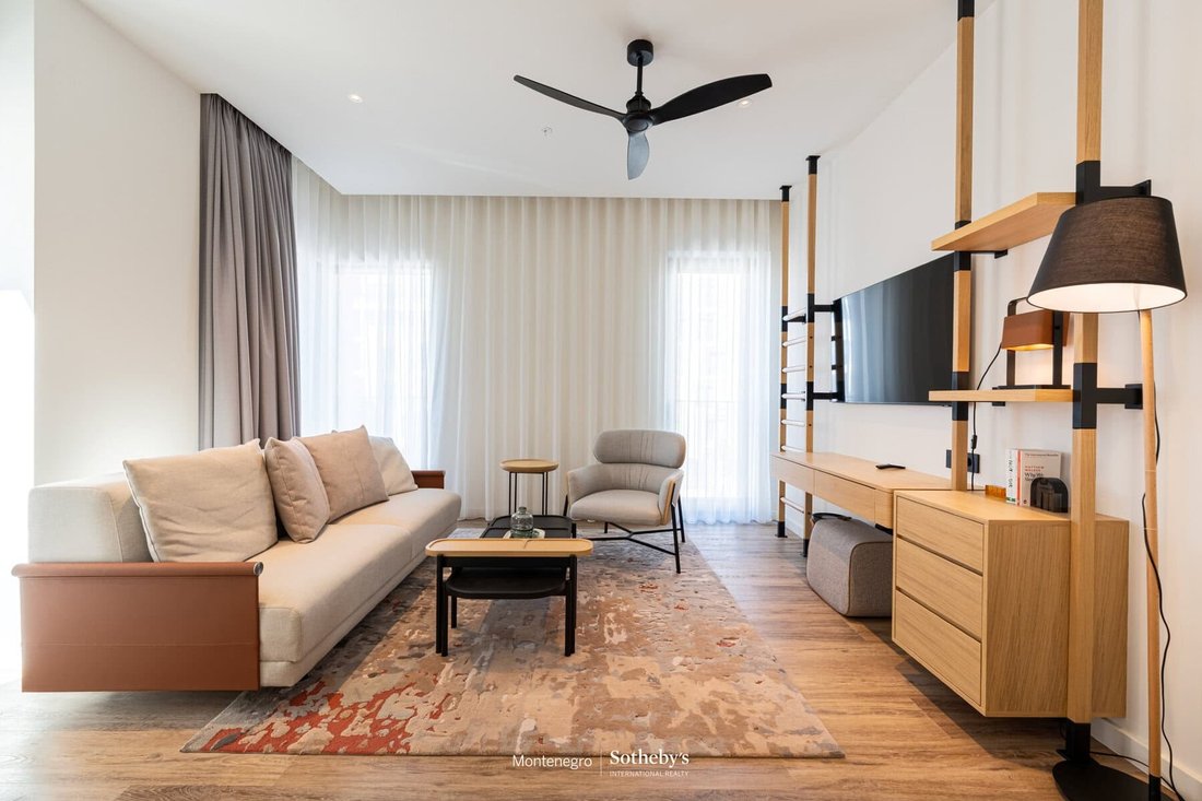 Apartment in Tivat, Tivat Municipality, Montenegro 3 - 17756913