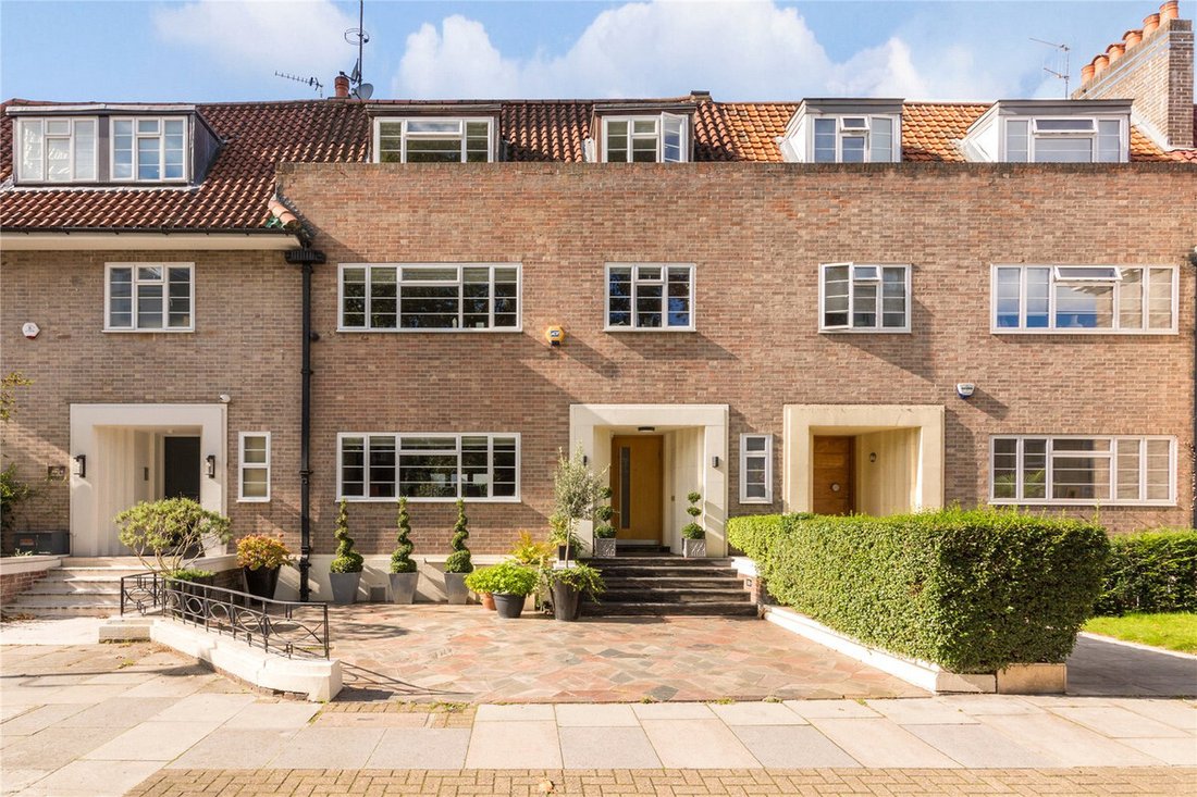 House in Hyde Park, Westminster, England 2 - 17754987