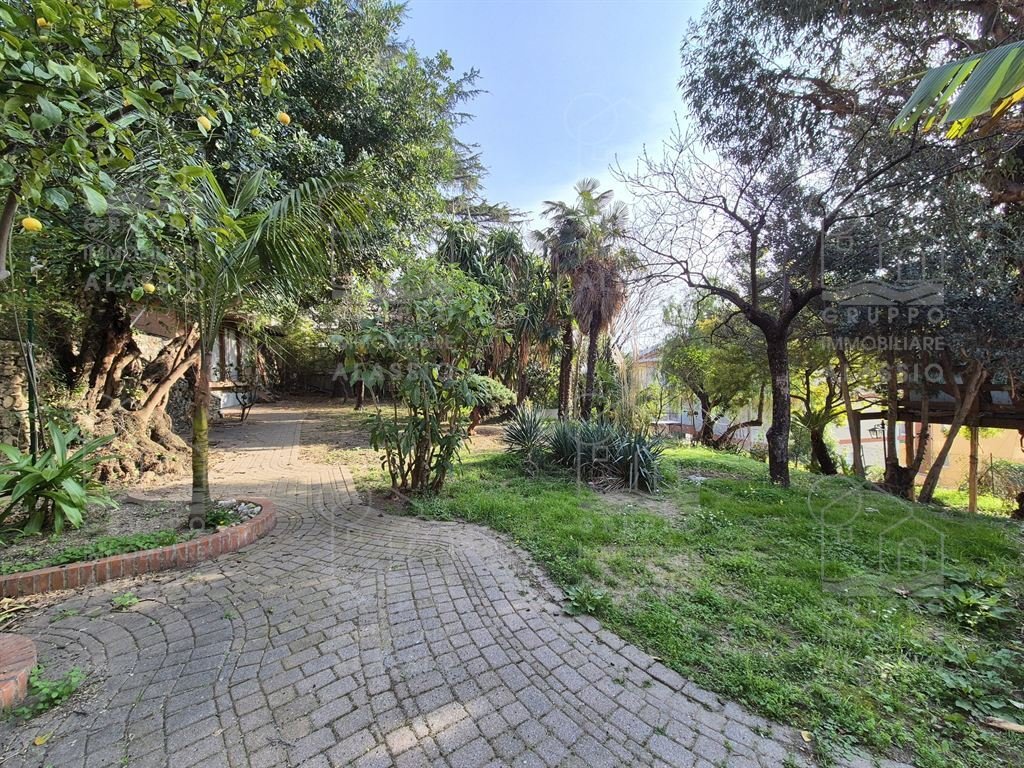 Villa in Central Hill, Alassio, Liguria 3 - 17758088