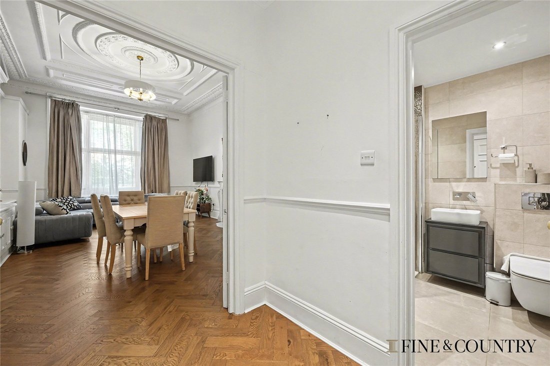 Apartment in Hyde Park, Westminster, England 5 - 17752668