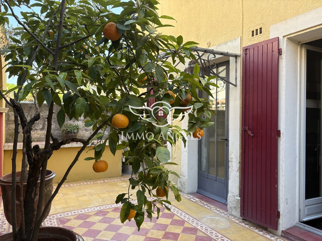 House in Centre Ville, Aigues-Mortes, France 1 - 17761459
