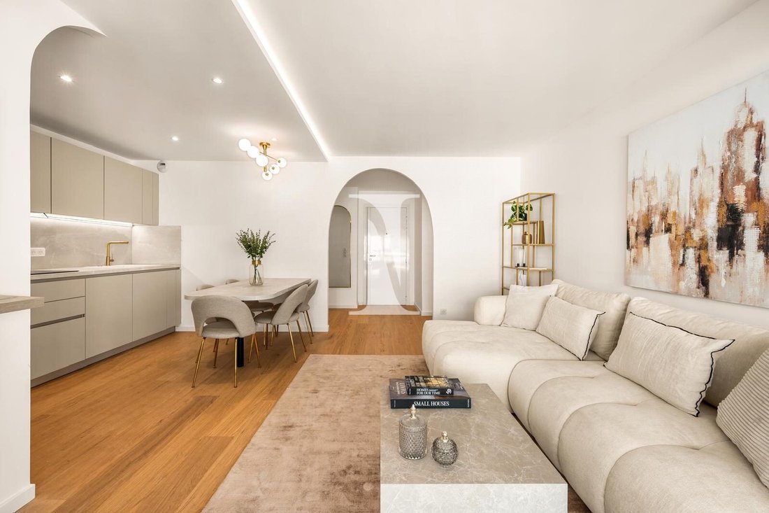 Apartment in Cannes, Provence-Alpes-Côte d'Azur, France 2 - 17761535