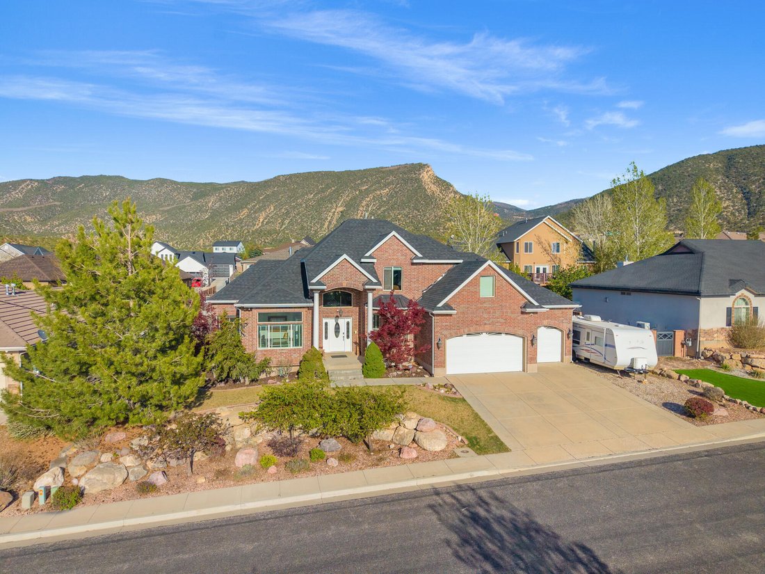 House in Cedar City, Utah, United States 4 - 17755471