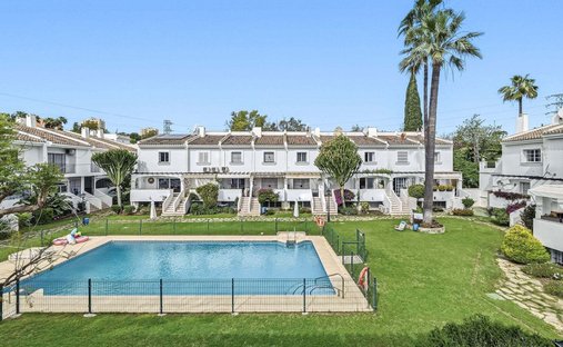 Residenza a Nueva Andalucía, Marbella, Spagna 1
