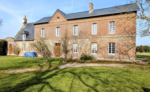 Casa a Luneray, Normandia, Francia 1