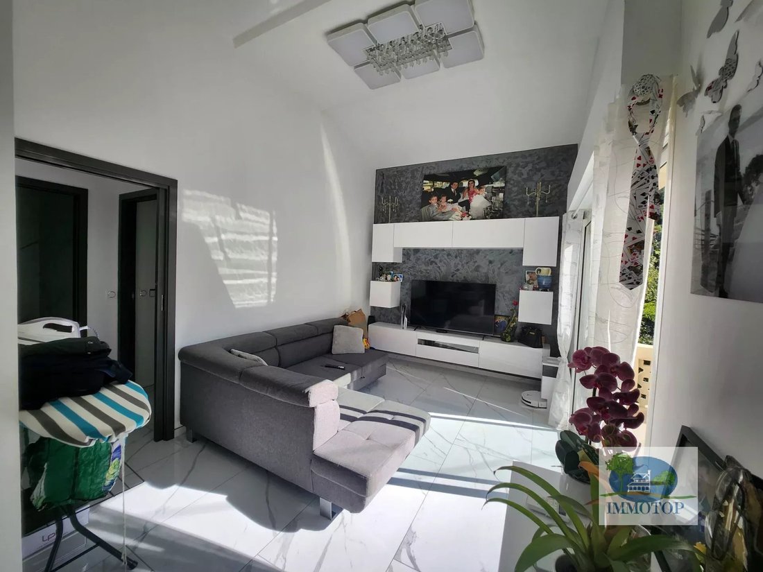 House in Menton, Provence-Alpes-Côte d'Azur, France 3 - 17757125