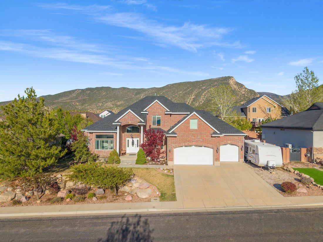 House in Cedar City, Utah, United States 2 - 17755471