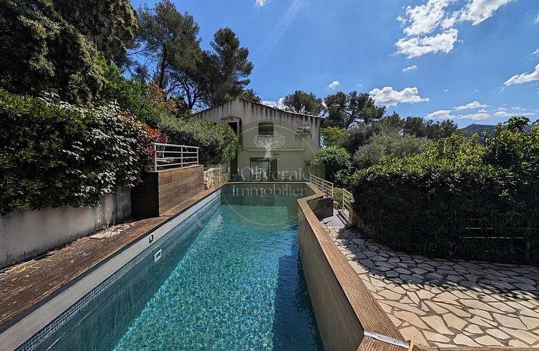 House in Peypin, Provence-Alpes-Côte d'Azur, France 1 - 17762093