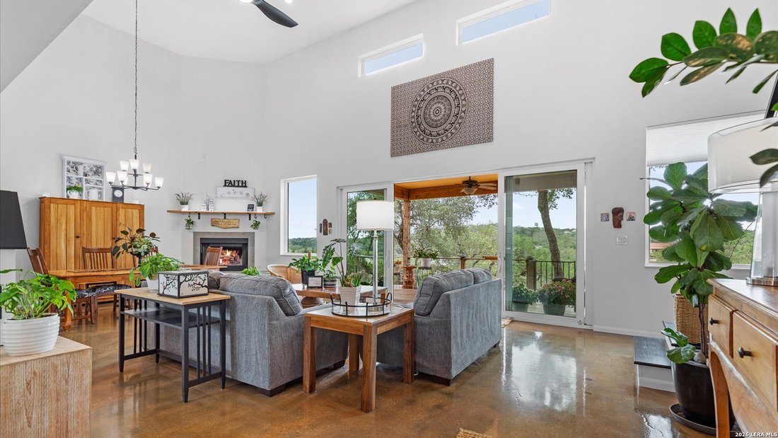 House in New Braunfels, Texas, United States 1 - 17757438