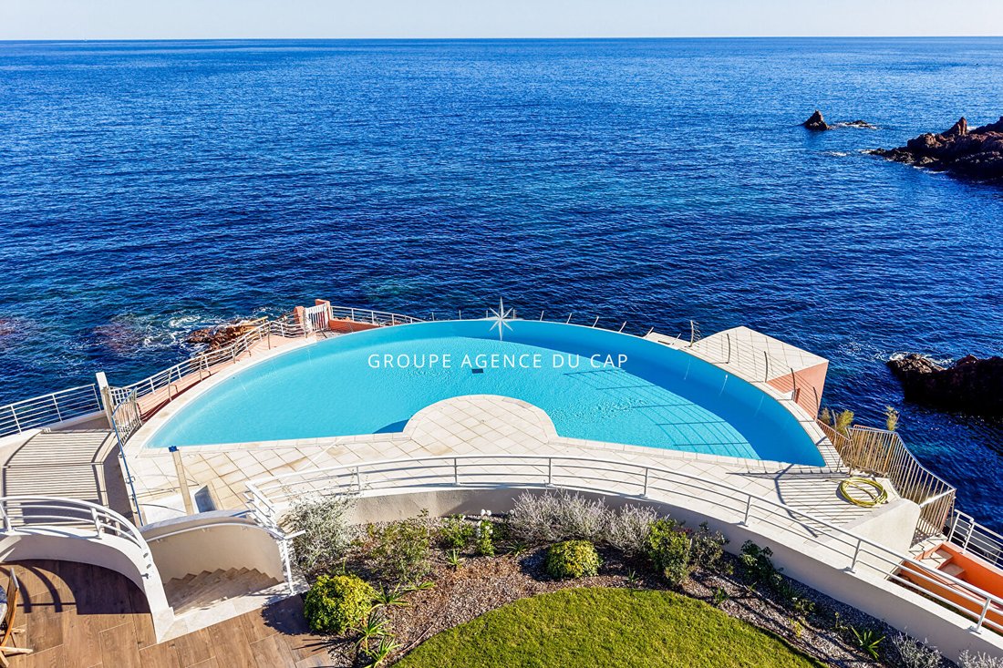 Apartment in Le Dramont-Agay-Anthéor-Le Trayas, Saint-Raphaël, France 3 - 16968947