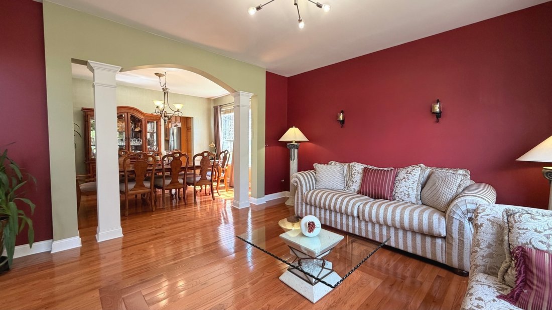 House in Bolingbrook, Illinois, United States 3 - 17749031