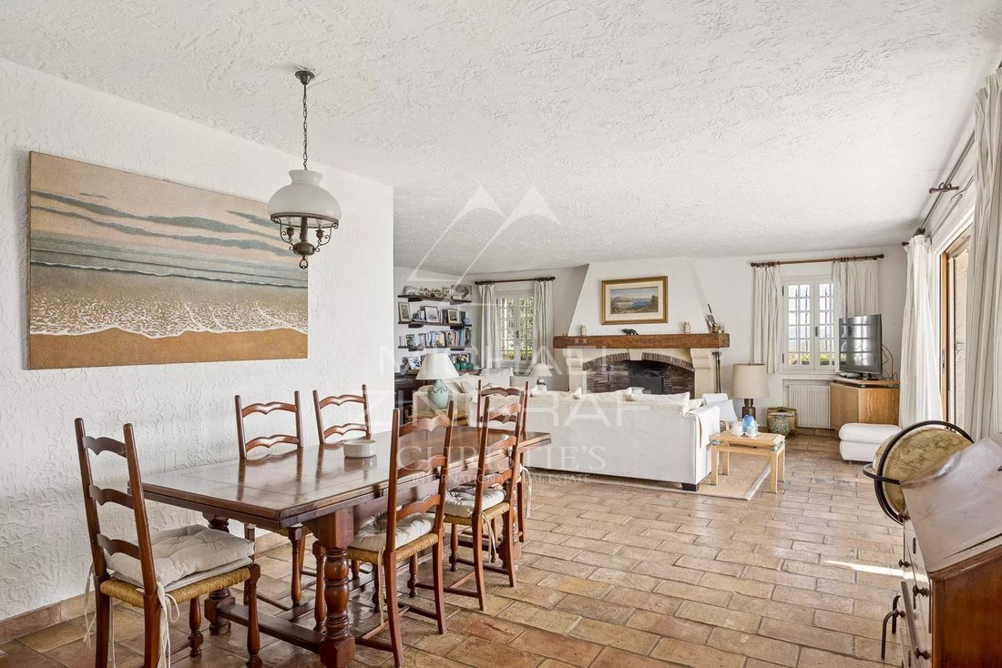House in Brusquet-Retenaou-Devens, Vallauris, France 5 - 17756929